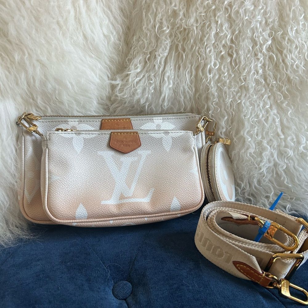 Louis Vuitton Monogram Giant Monogram Giant Multi Pochette Accessoires Pink